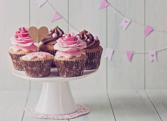 Brown-pink wedding cakes